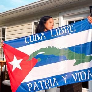 Meet your Posher, Cait